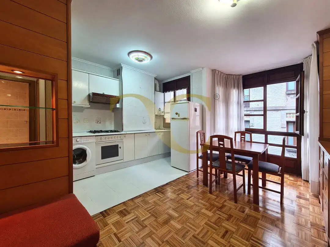 Cocina de Dúplex en venta en Gijón  con Calefacción