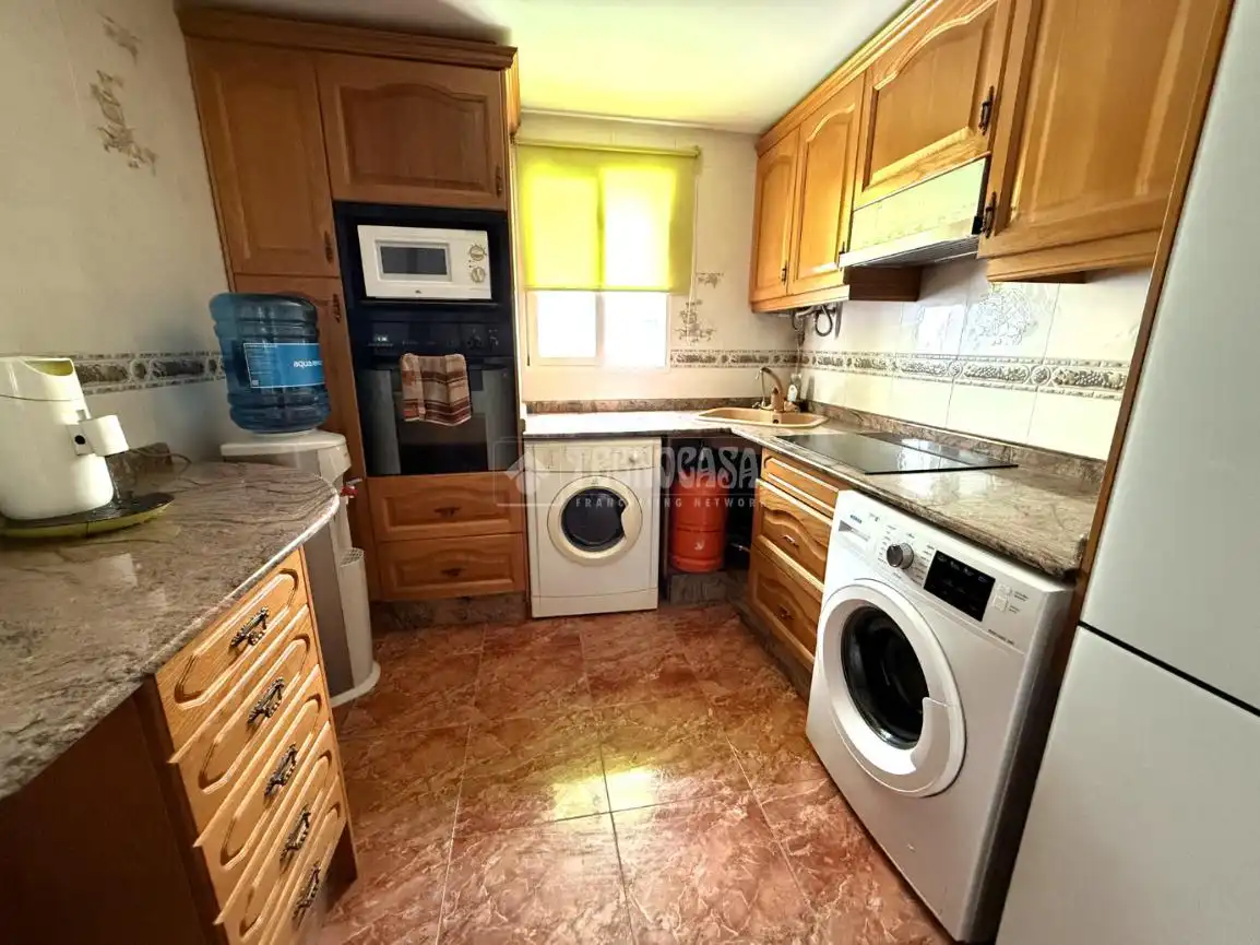Kitchen of Flat for sale in Paterna
