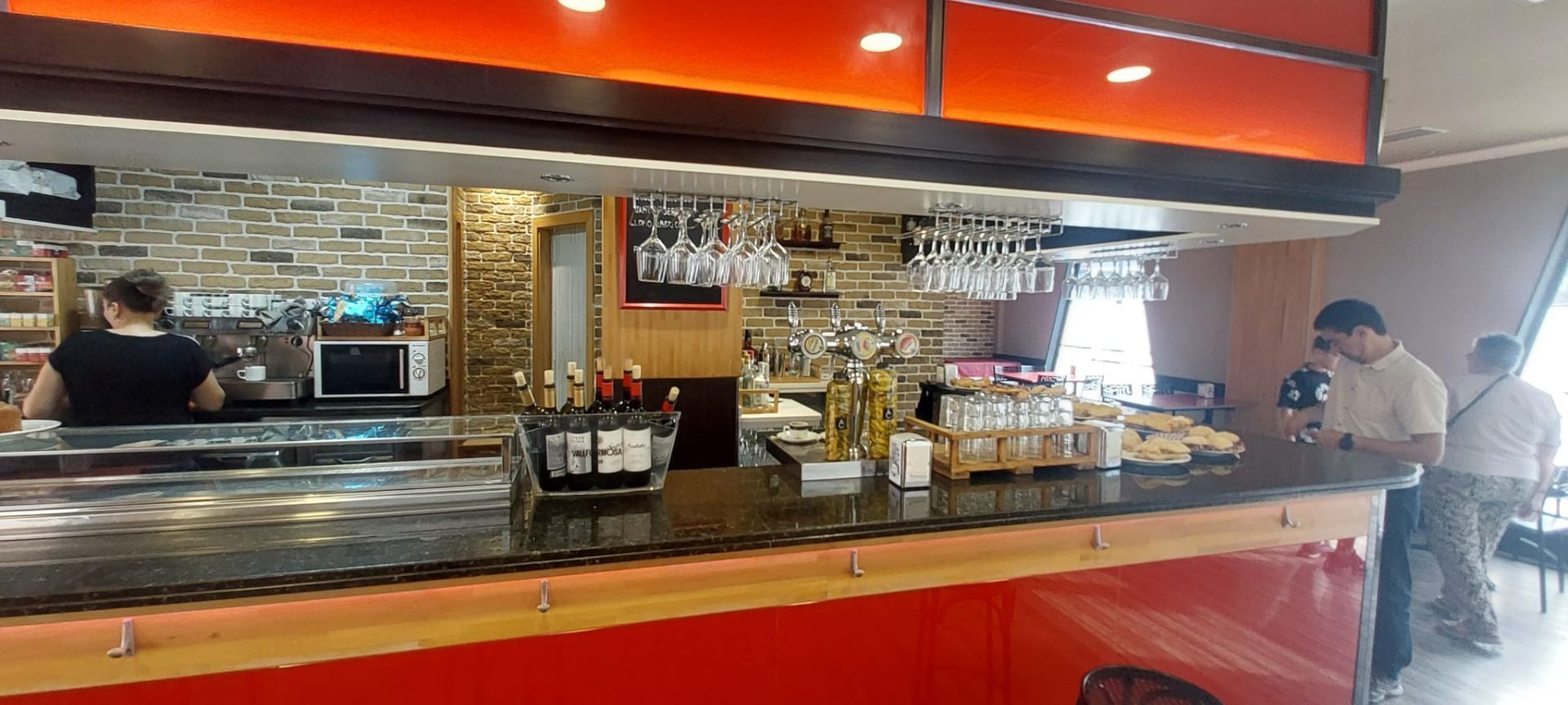 Premises for sale in Bilbao   with Air Conditioner