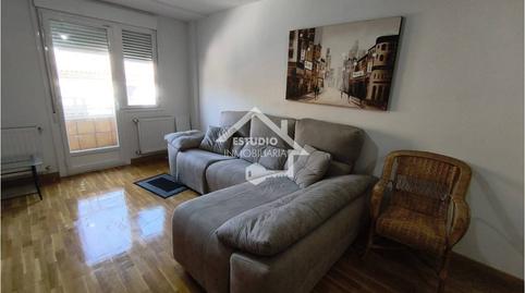 Foto 2 de Casa adosada en venda a Calle Sierra de Codés, Mendavia, Navarra