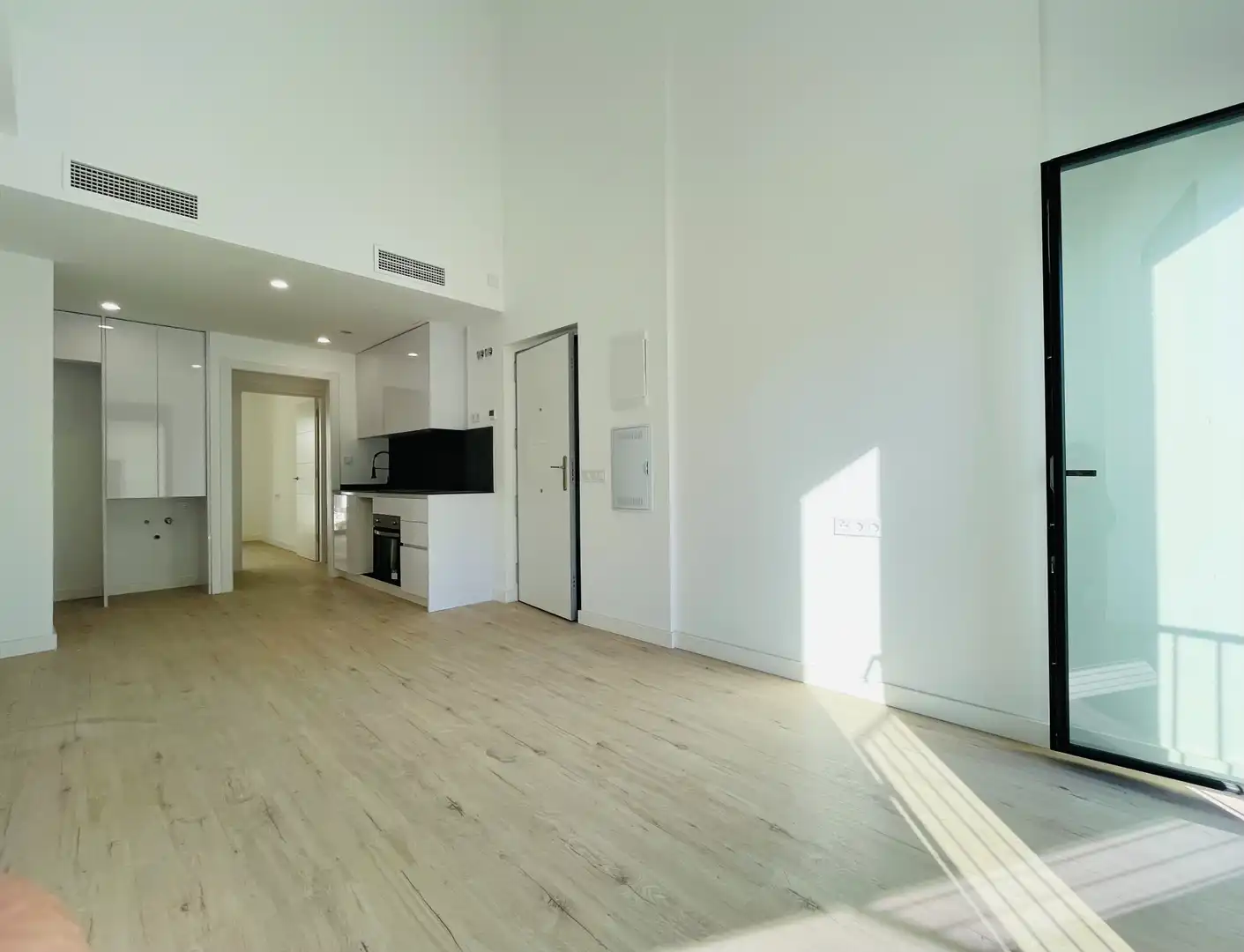 Piso en venta en Corbera de Llobregat con Calefacción y Balcón