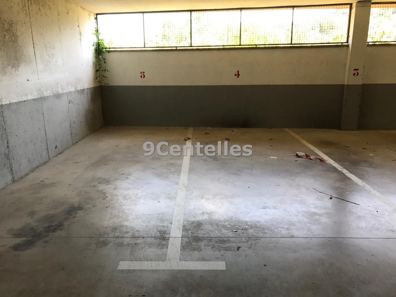 Aparcament de Garatge en venda en Centelles