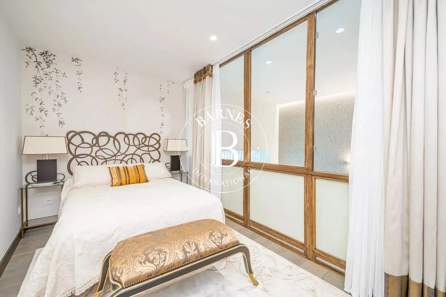 Bedroom of Flat for rent in Madrid  with Air Conditioner, Heating and Swimming Pool