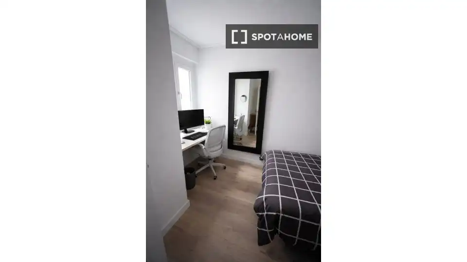 Room in Natzaret