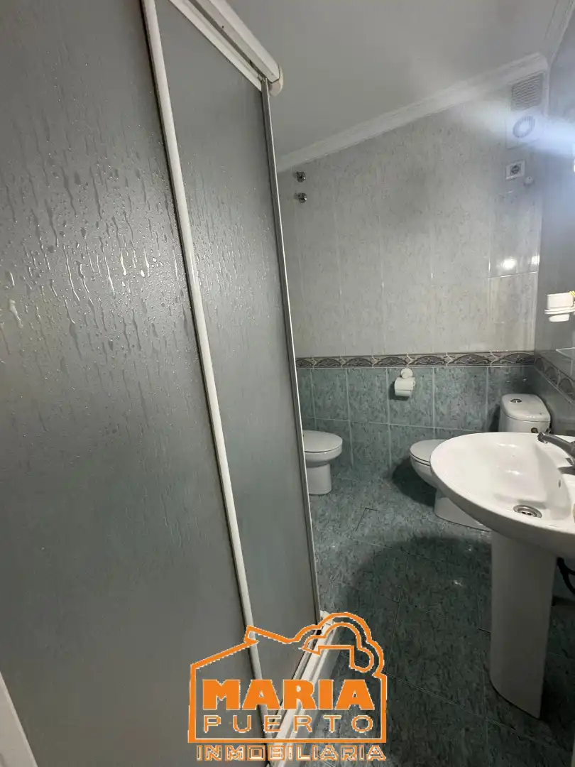 Bany de Pis en venda en Málaga amb Terrassa