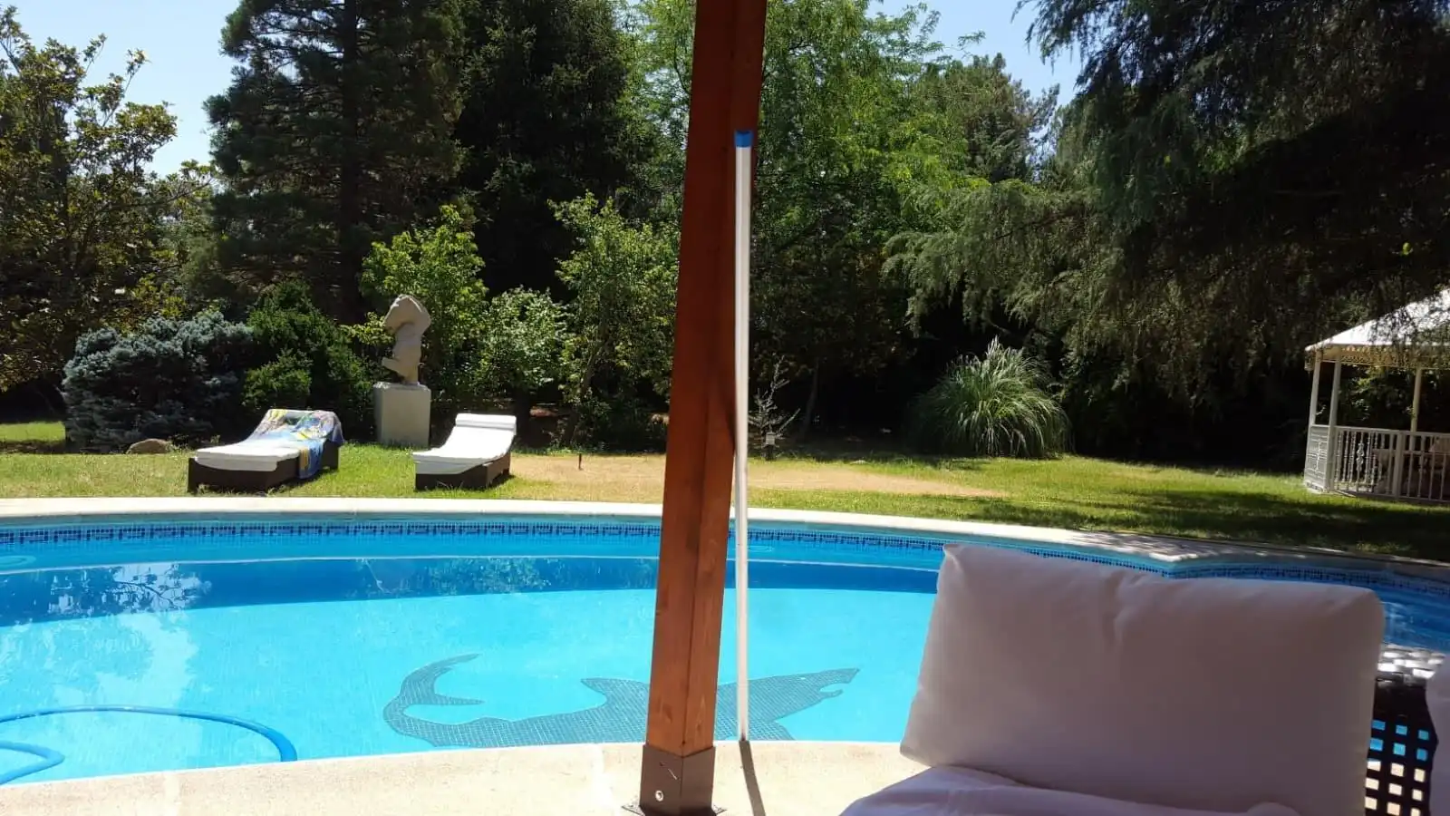 Swimming pool of Houses for sale in Villanueva de la Cañada  with Air Conditioner, Private garden and Terrace