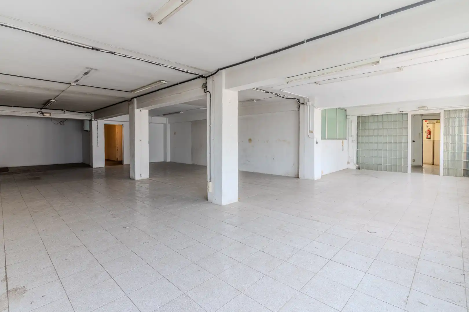 Nave industrial con ascensore in vendita a Carrer Miquel Romeu, imagen 10