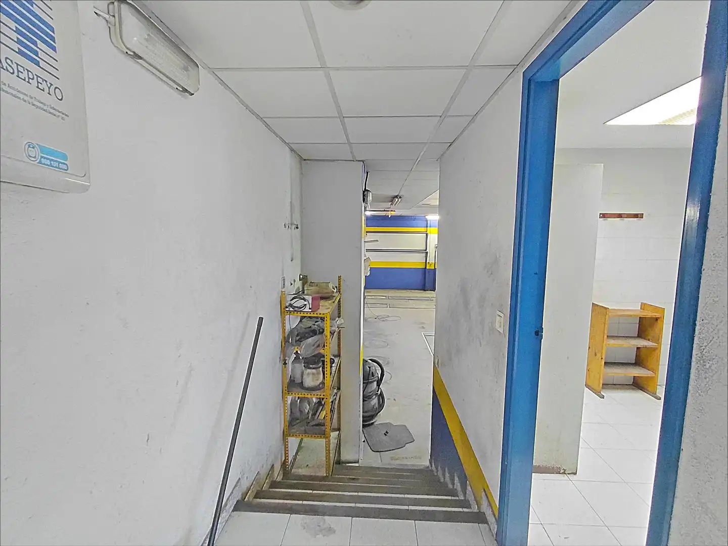 Local comercial en venda a Avenida Avenida Doctor Tourón, imagen 40