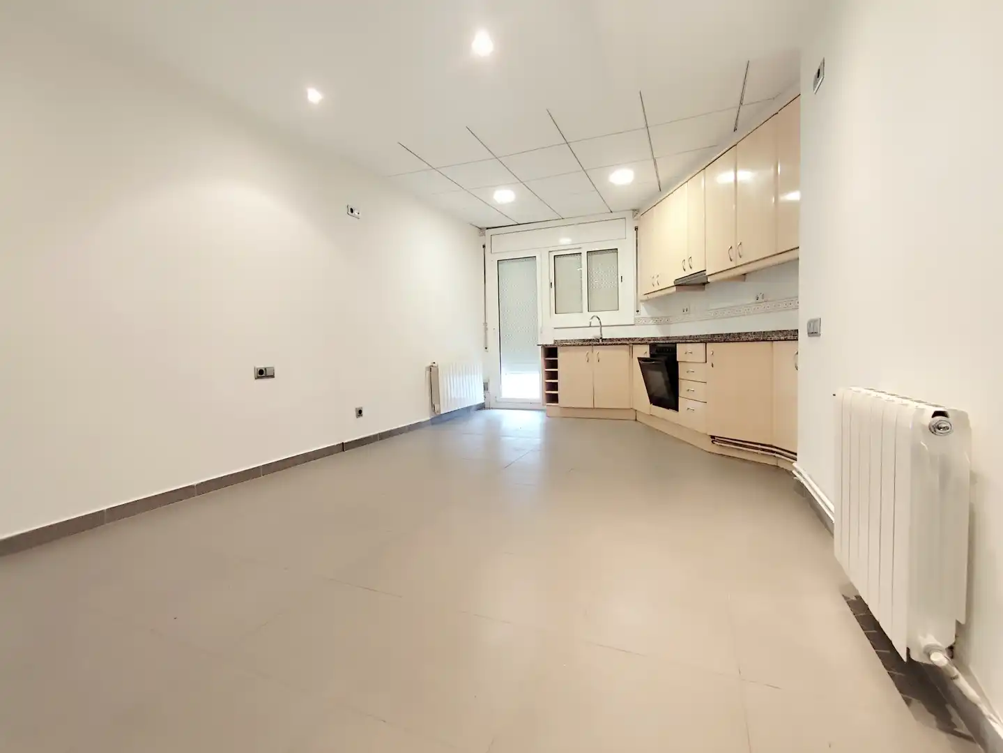 Appartement avec terrasse à vendre à Carrer de la Indústria, imagen 2