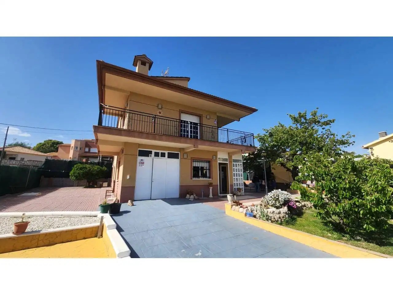 Exterior view of Houses for sale in Piera  with Heating, Private garden and Terrace
