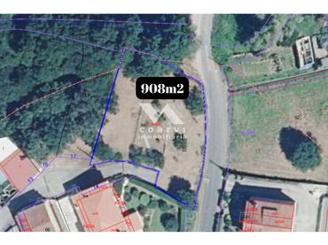 Terreny residencial en venda a Calle Lamas