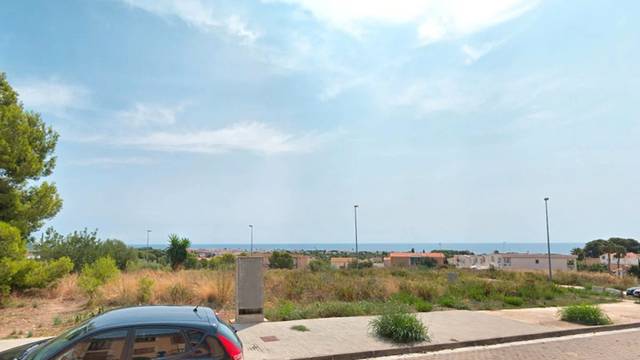 Terreno residencial en Venta en Calle Olivers dels, 456 en Creixell
