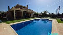 Swimming pool of House or chalet for sale in Calafell  with Air Conditioner, Heating and Private garden