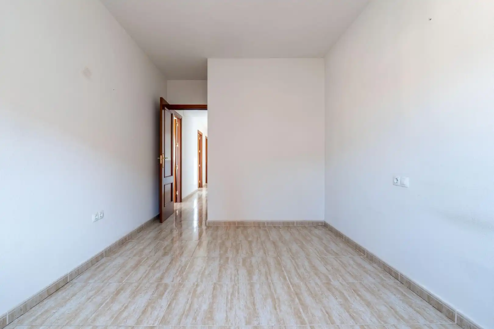 Wohnung zum Verkauf in Cijuela mit Klimaanlage