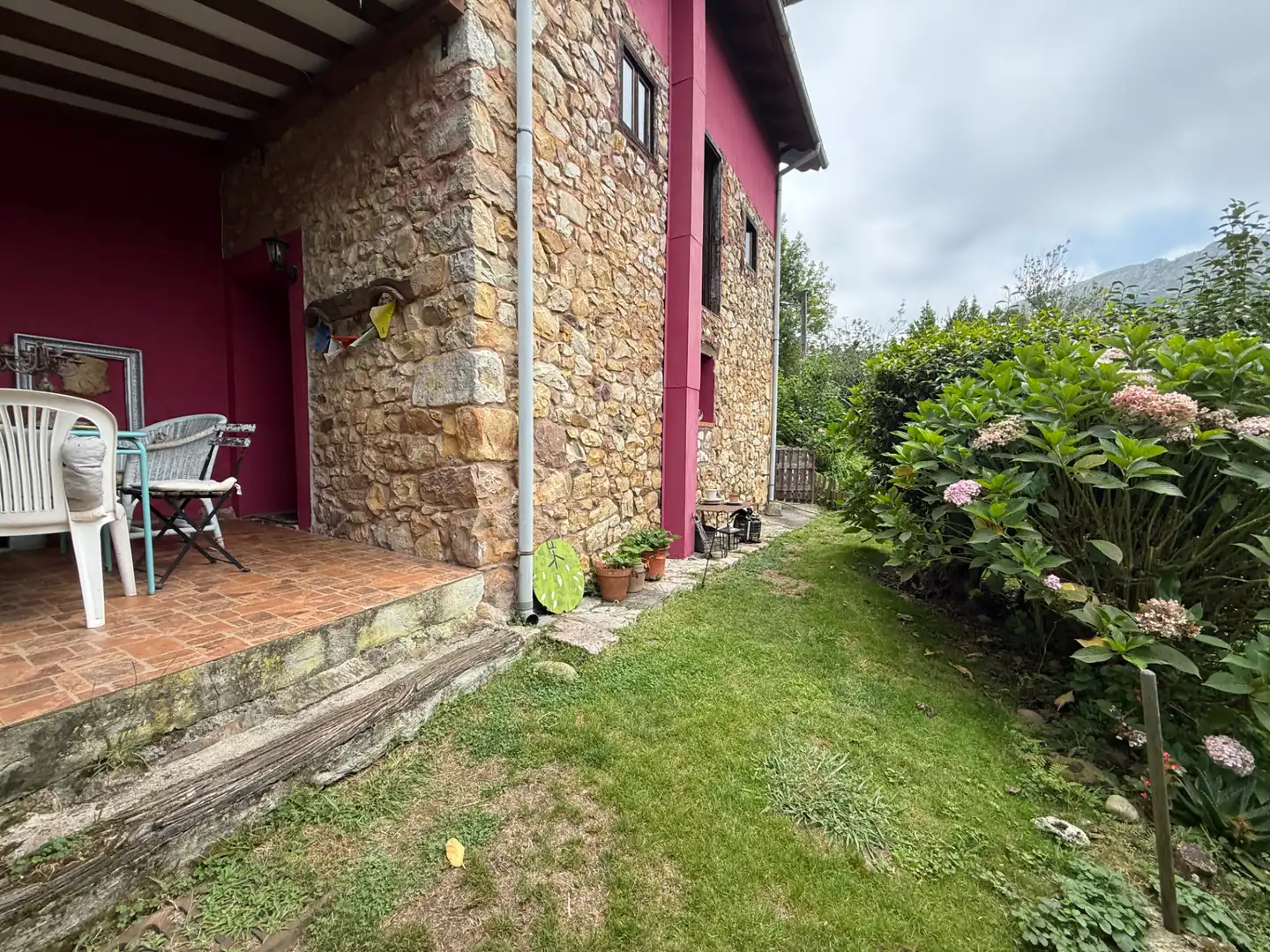 Jardí de Casa o xalet en venda en Ribadesella amb Calefacció, Jardí privat i Parquet