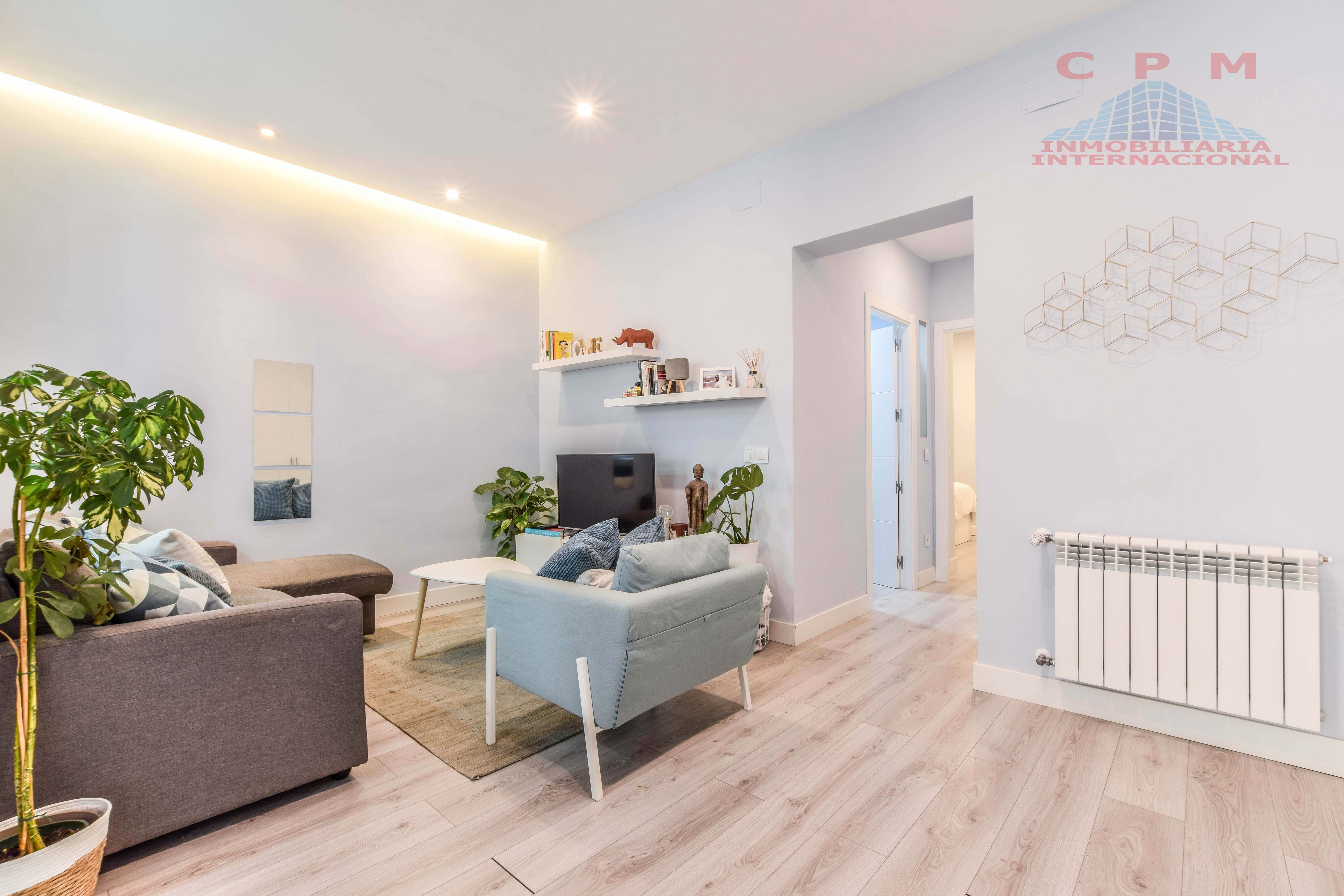 Living room of Apartment to rent in  Madrid Capital  with Air Conditioner, Heating and Furnished