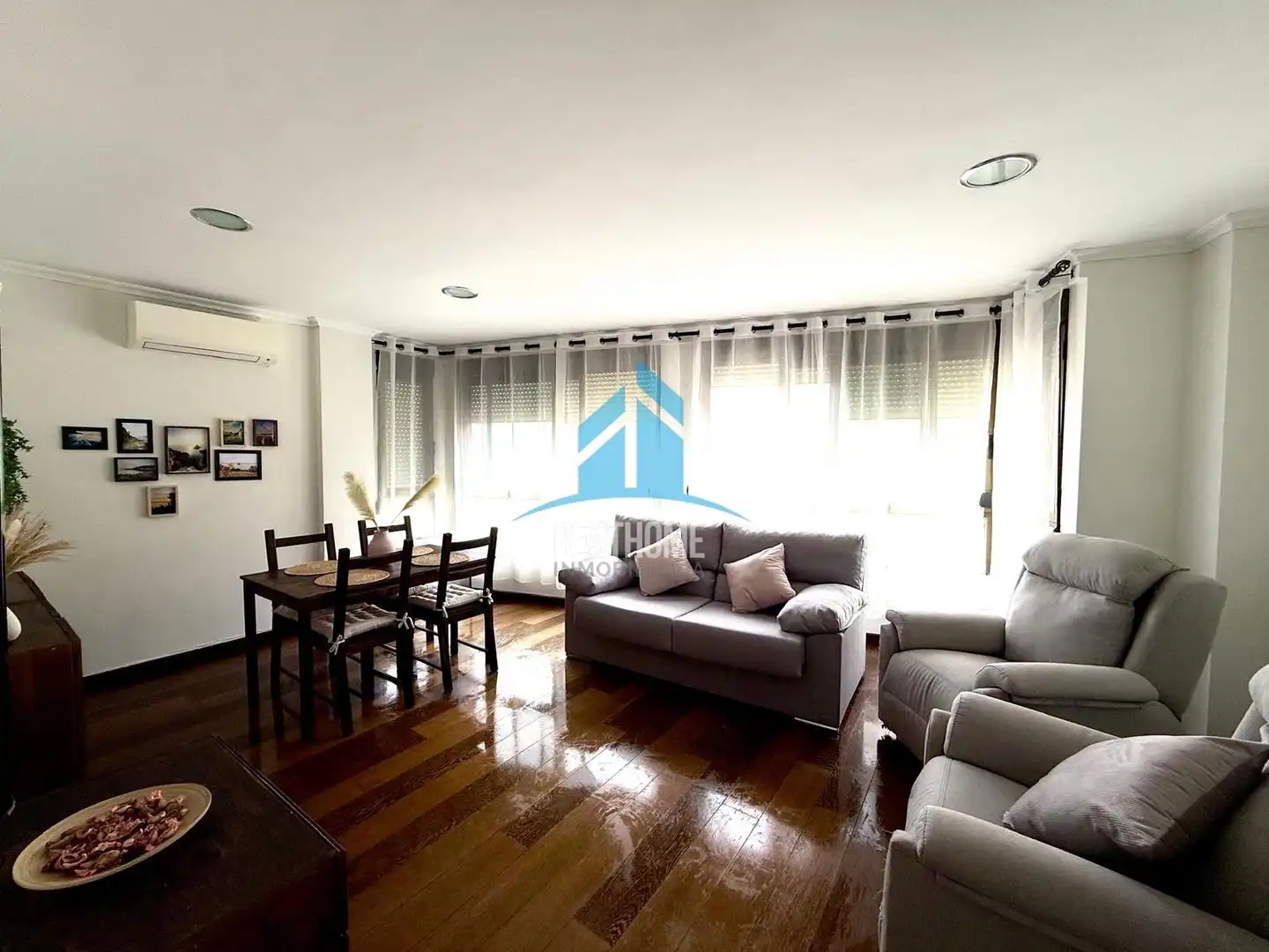 Living room of Flat for rent in Cullera  with Air Conditioner and Furnished