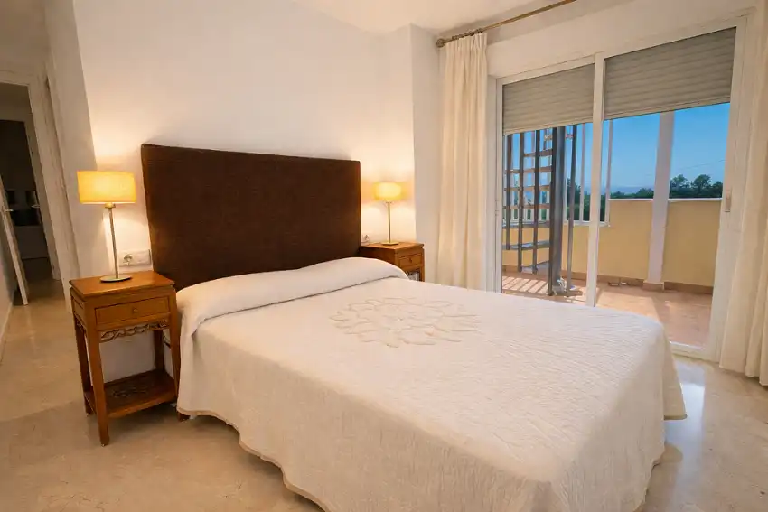 Schlafzimmer von Wohnungen zur Miete in Altea mit Klimaanlage, Heizung und Terrasse