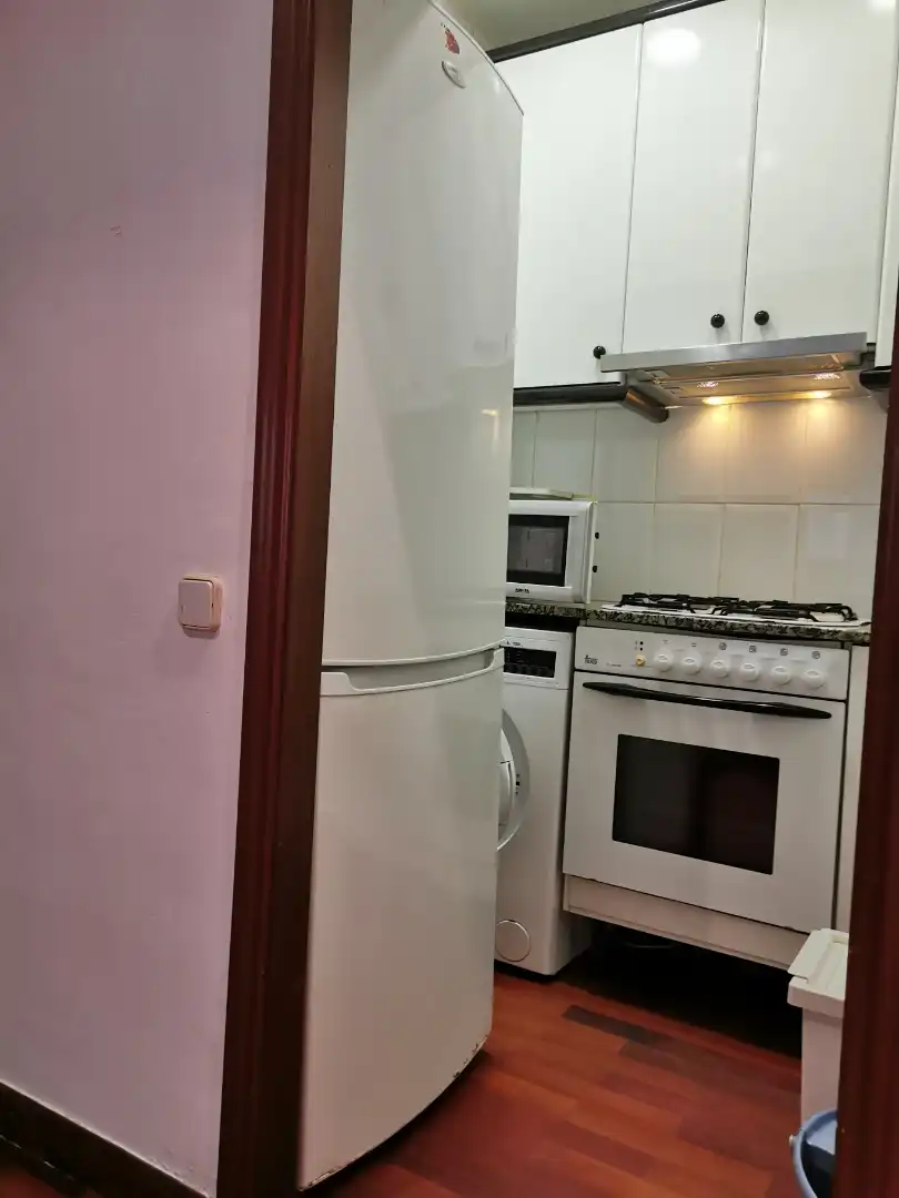 Cuina de Pis en venda en Barcelona amb Aire condicionat, Parquet i Moblat