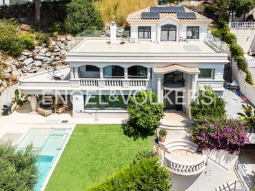 Maison avec balcon à vendre à Teià