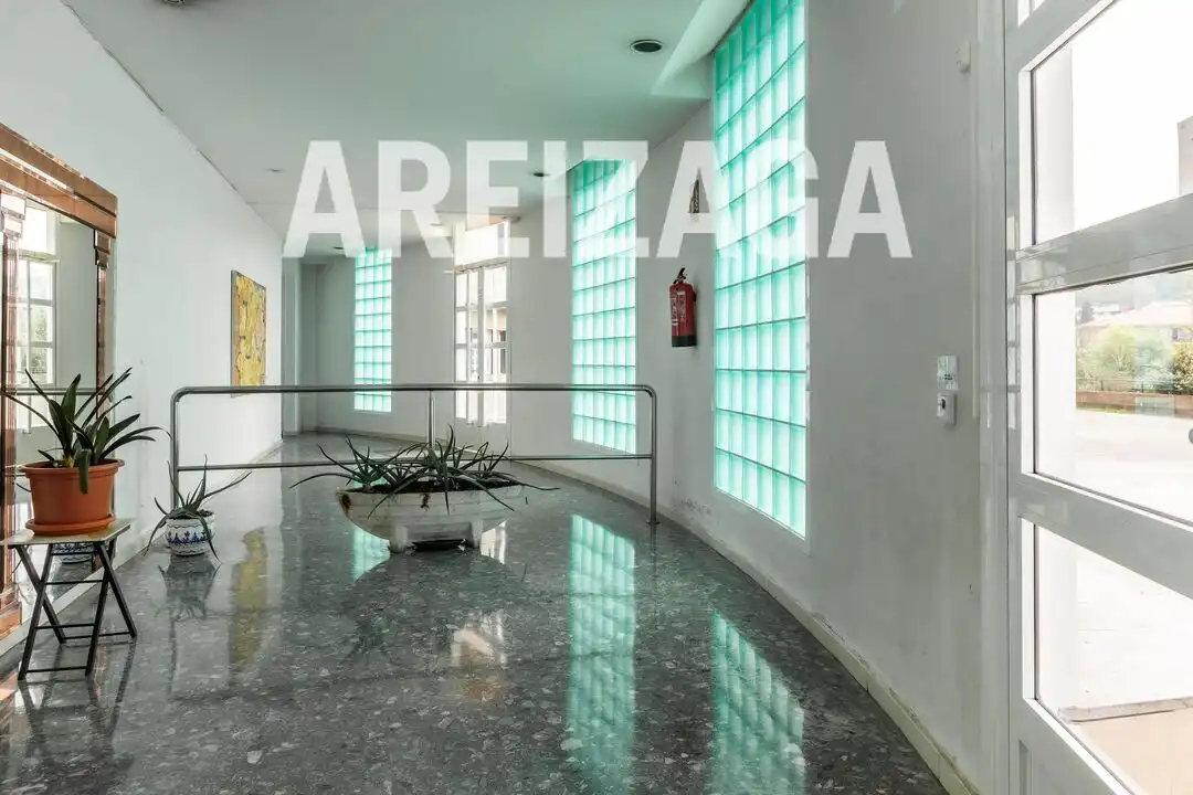 Piso en venta en Donostia - San Sebastián  con Calefacción, Terraza y Trastero
