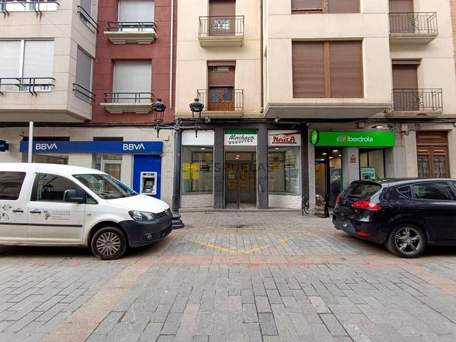 Local comercial en Alquiler en Juan Carlos I, 12 en Arnedo