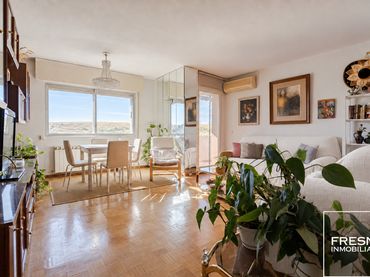 Appartamento con piscina in vendita a Calle de Valserrano
