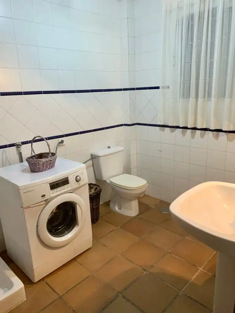 Baño de Casa o chalet en venta en Úbeda con Jardín privado, Piscina y Balcón