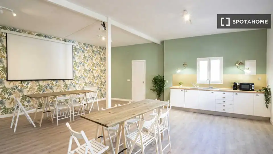 Dining room of Flat for share in Madrid  with Air Conditioner, Terrace and Furnished