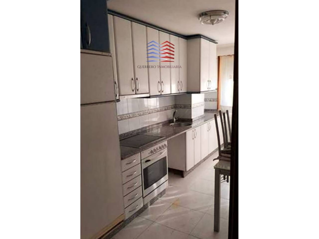 Cuina de Pis en venda en Ourense Capital  amb Calefacció, Parquet i Traster