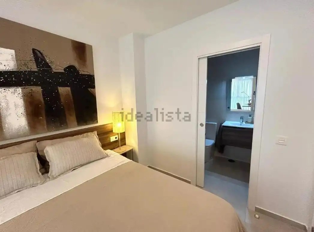 Habitación de Piso de alquiler en Alicante / Alacant con Aire acondicionado, Calefacción y Amueblado
