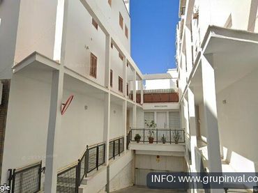 Appartement à vendre à CL DELFIN 2