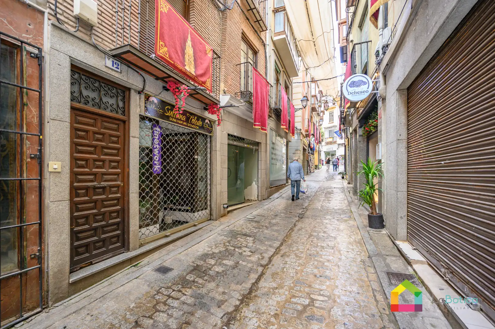 Vista exterior de Edificio en venta en Toledo