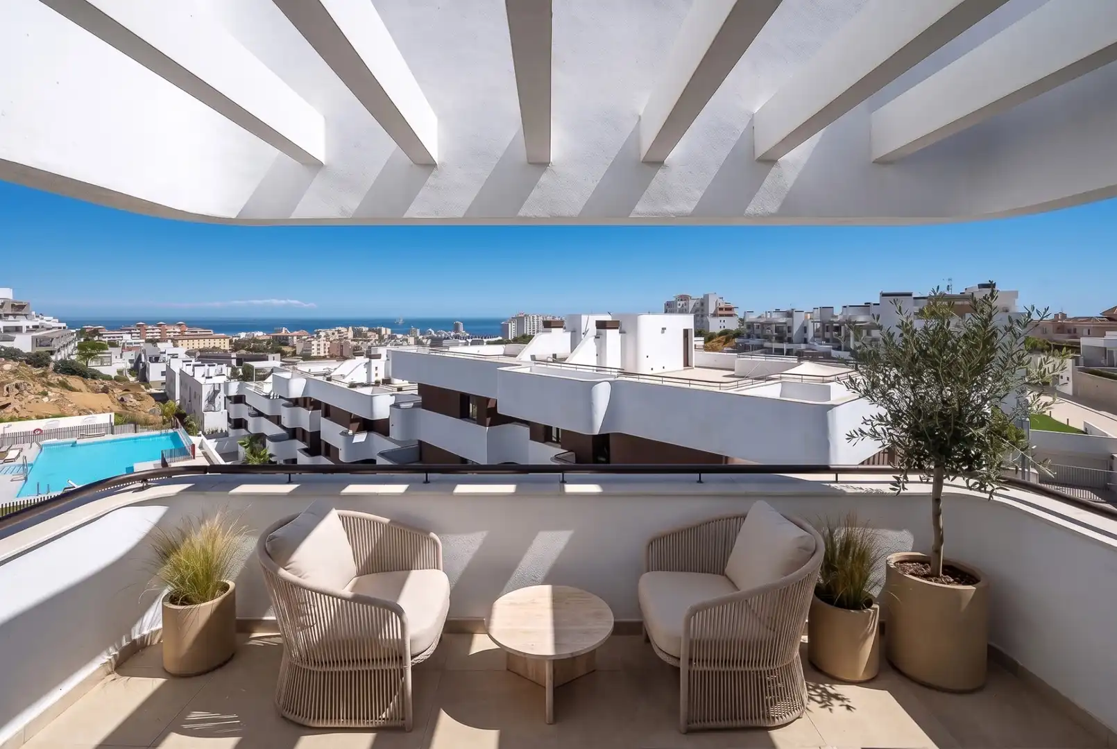 Terraza de Ático en venta en Estepona con Aire acondicionado, Terraza y Piscina