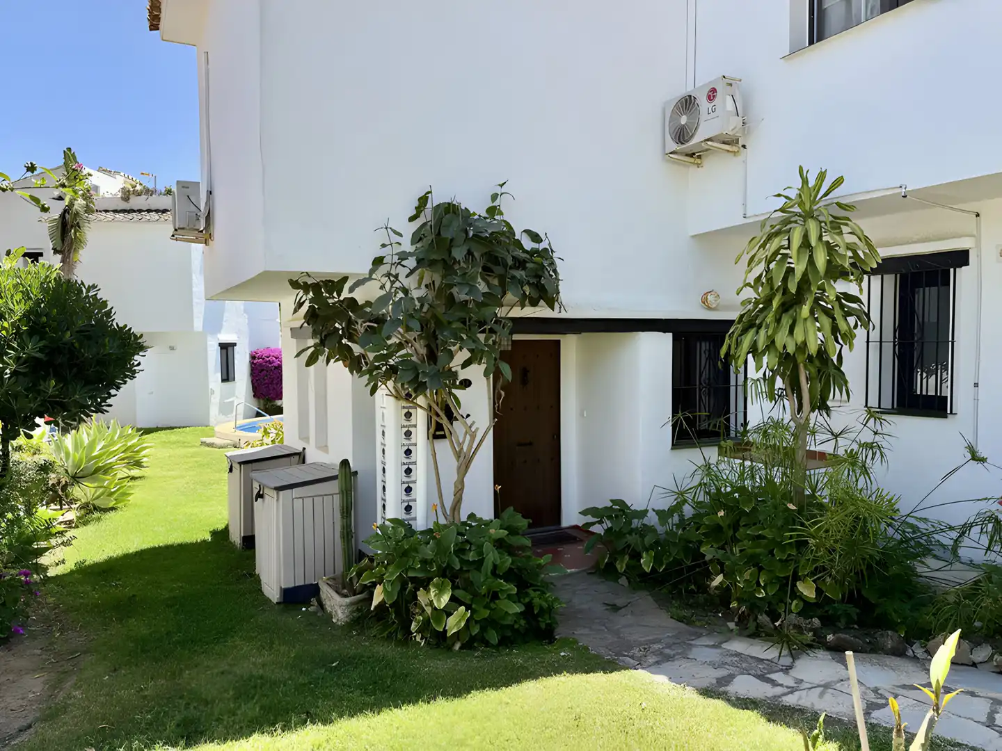 Wohnung mit Pool zum Verkauf in Calahonda