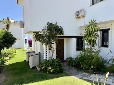 Maison jumelée avec piscine à vendre à Calahonda