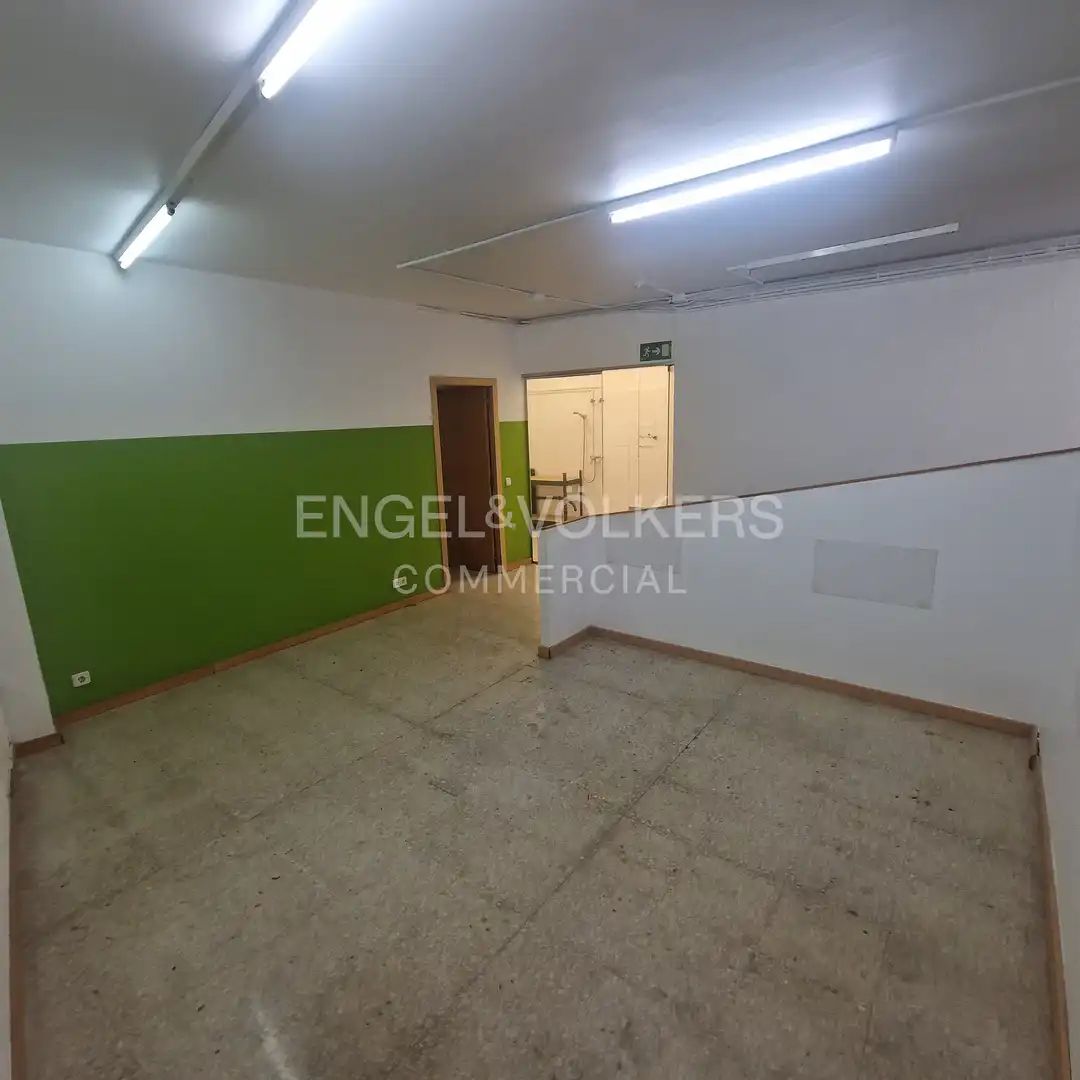Business premises to rent in Vallirana, imagen 5