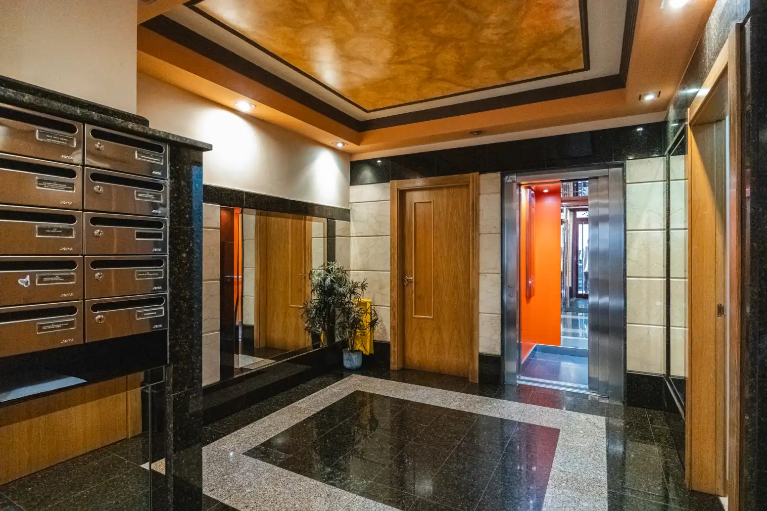 Piso de alquiler en San Martín del Rey Aurelio con Calefacción, Terraza y Trastero