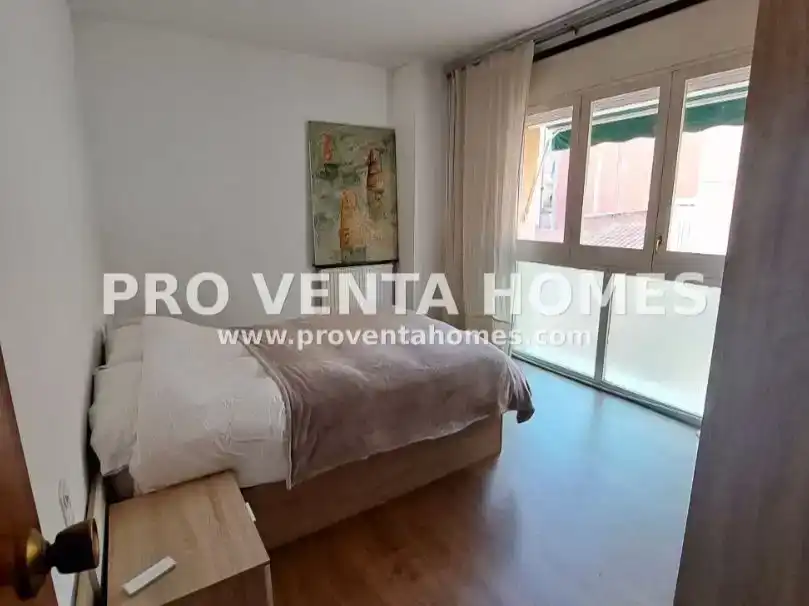 Dormitori de Apartament en venda en  Barcelona Capital amb Aire condicionat i Balcó