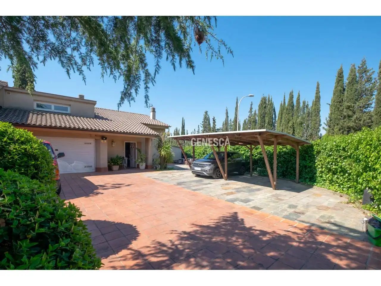 Vista exterior de Casa o chalet en venta en Matadepera con Calefacción, Jardín privado y Parquet