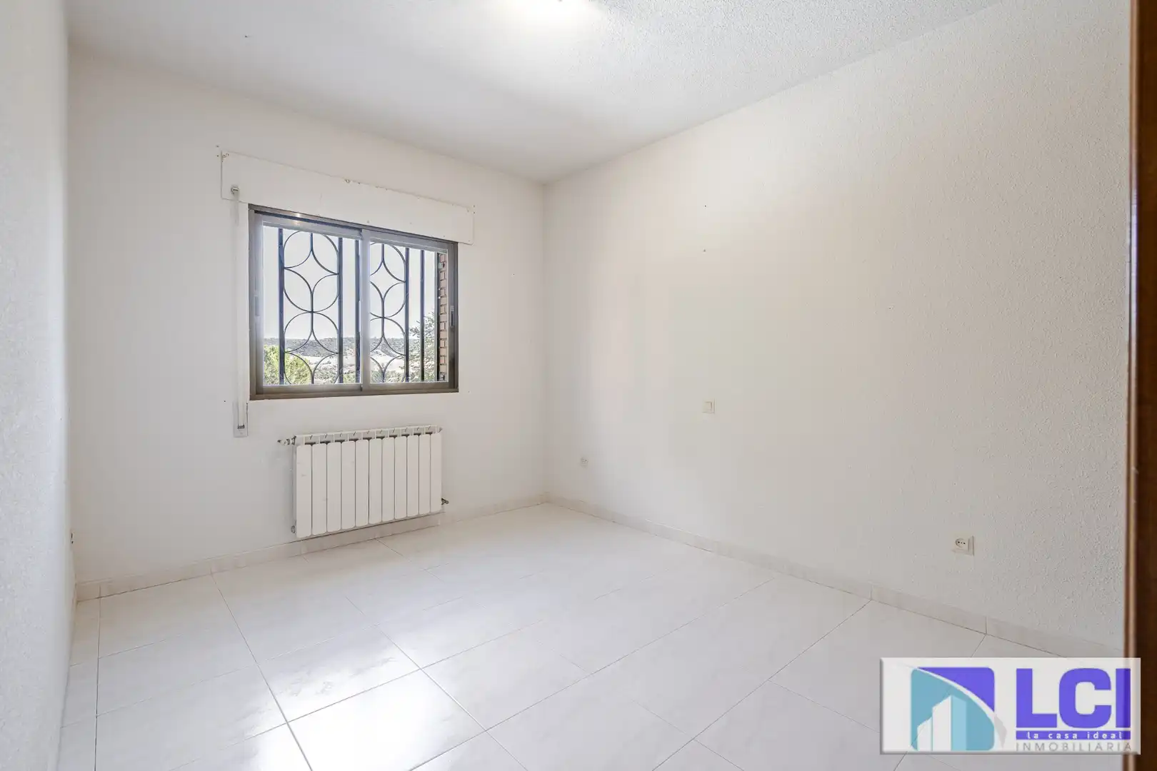 Habitación de Casa o chalet en venta en Villalbilla con Calefacción, Jardín privado y Terraza
