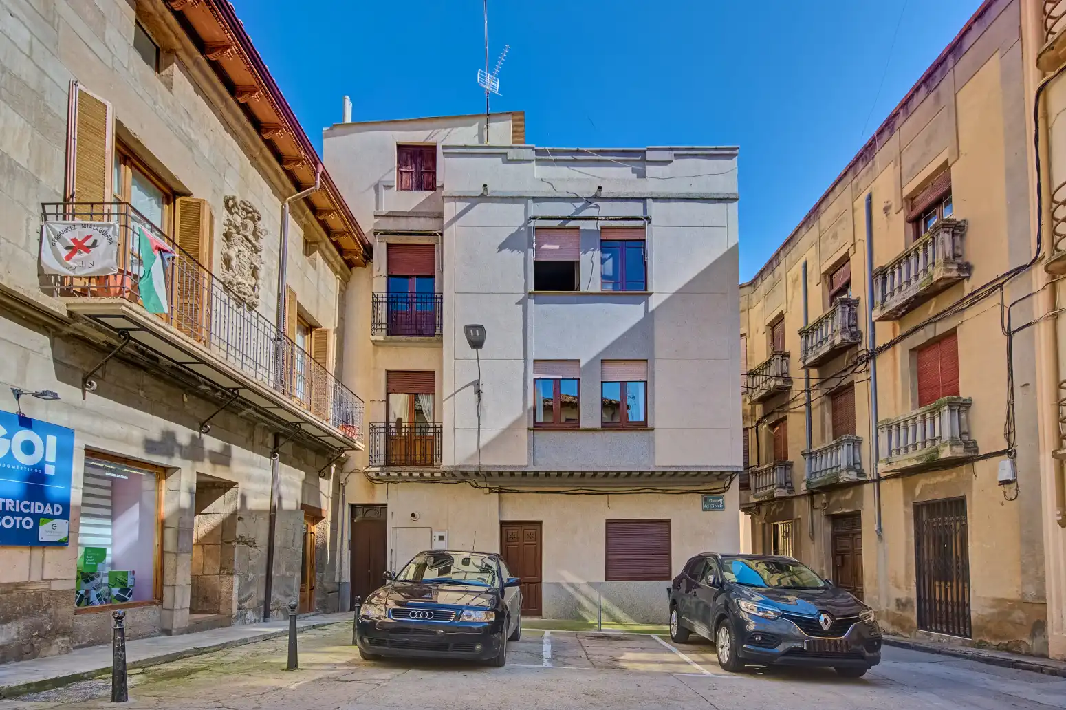 Vista exterior de Casa o chalet en venta en Falces con Calefacción, Parquet y Terraza