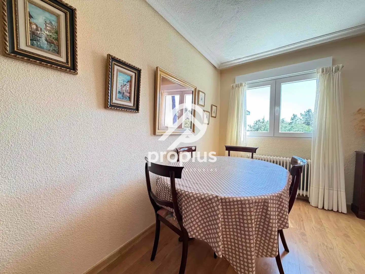 Comedor de Piso en venta en Hoyo de Manzanares con Calefacción, Parquet y Terraza