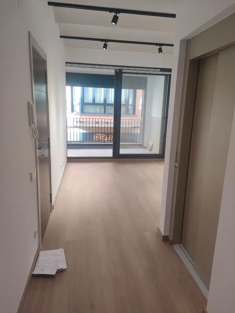 Flat for rent in Carrer dels Gavatxons, 8, Barri del Centre
