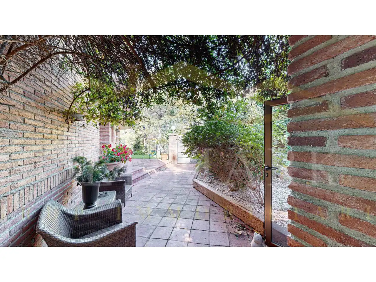Casa o xalet en venda a Calle Merce Rodoreda, 2, Corbera de Llobregat