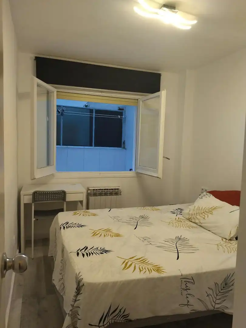 Habitación de Piso para compartir en Barcelona con Amueblado, Lavadora y TV