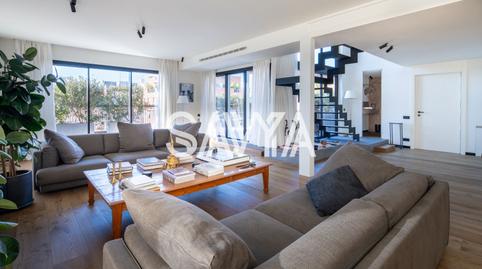 Foto 5 de Àtic de lloguer a Nena Casas, Les Tres Torres, Barcelona