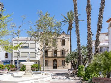 House with garden for sale in Plaça Marcer