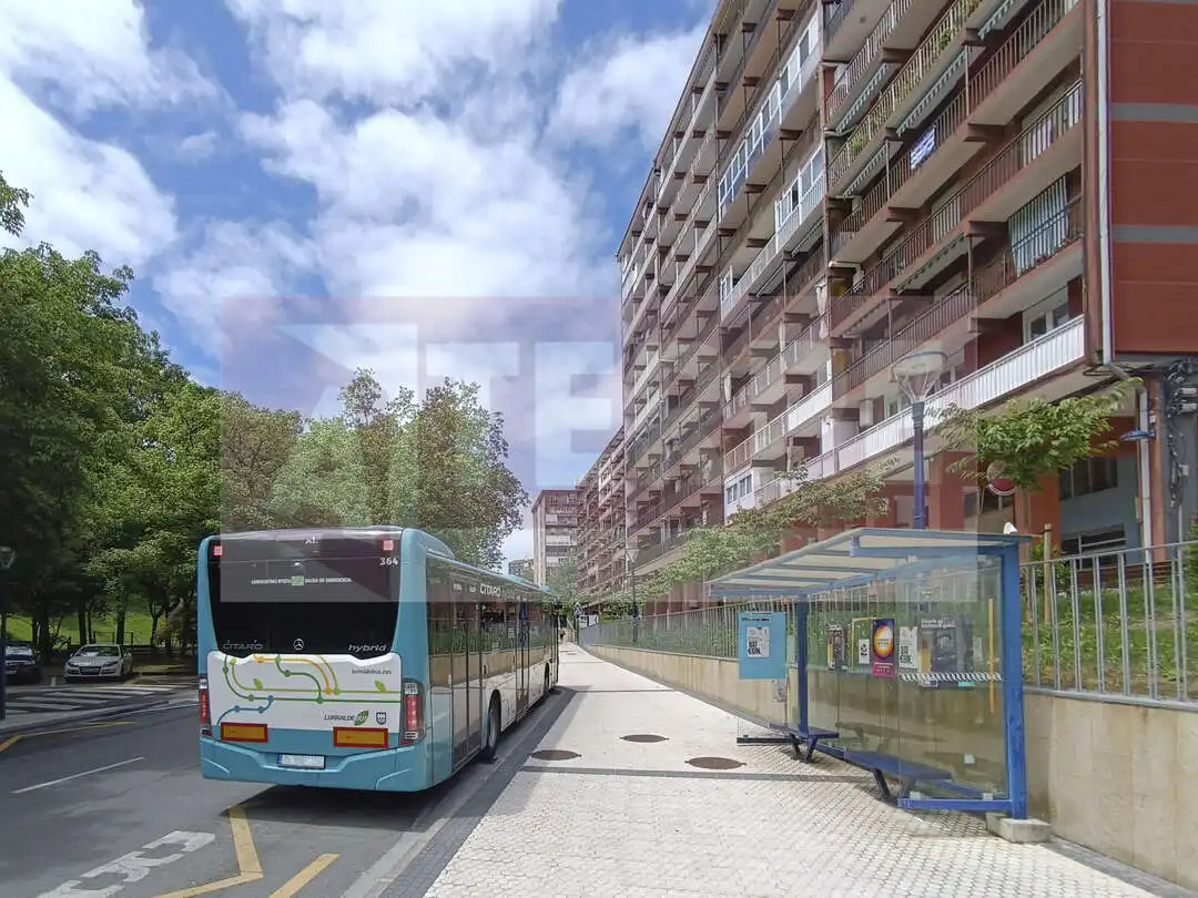 Aparcament de Dúplex en venda en Errenteria amb Calefacció i Traster