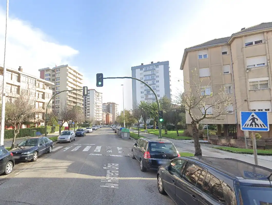 Flat for sale in Avenida Herrera Oria, imagen 3